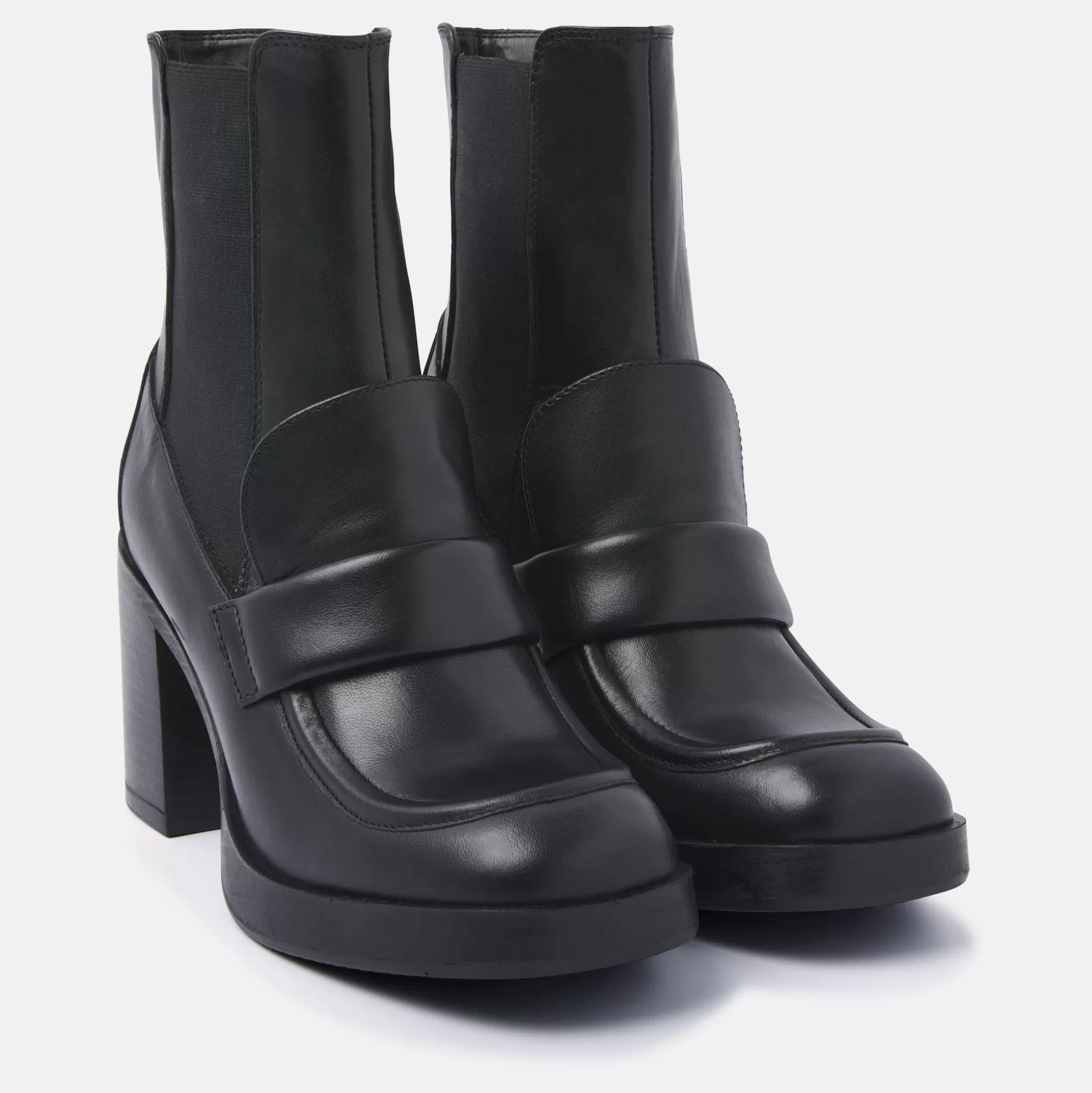 Frau Lazamani Damen Chelsea Boots 55.094 Nero